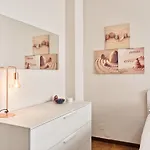Stadio Olimpico Modern Flat