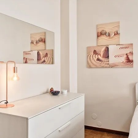 Stadio Olimpico Modern Flat